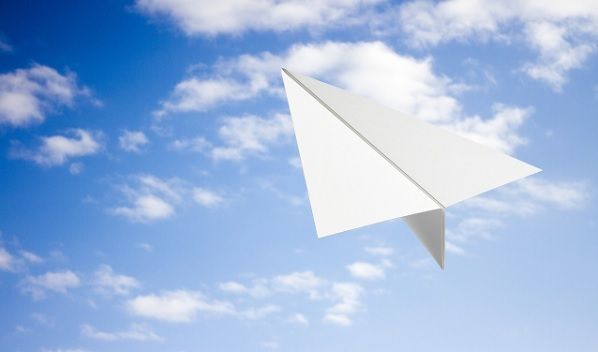 紙飛行機